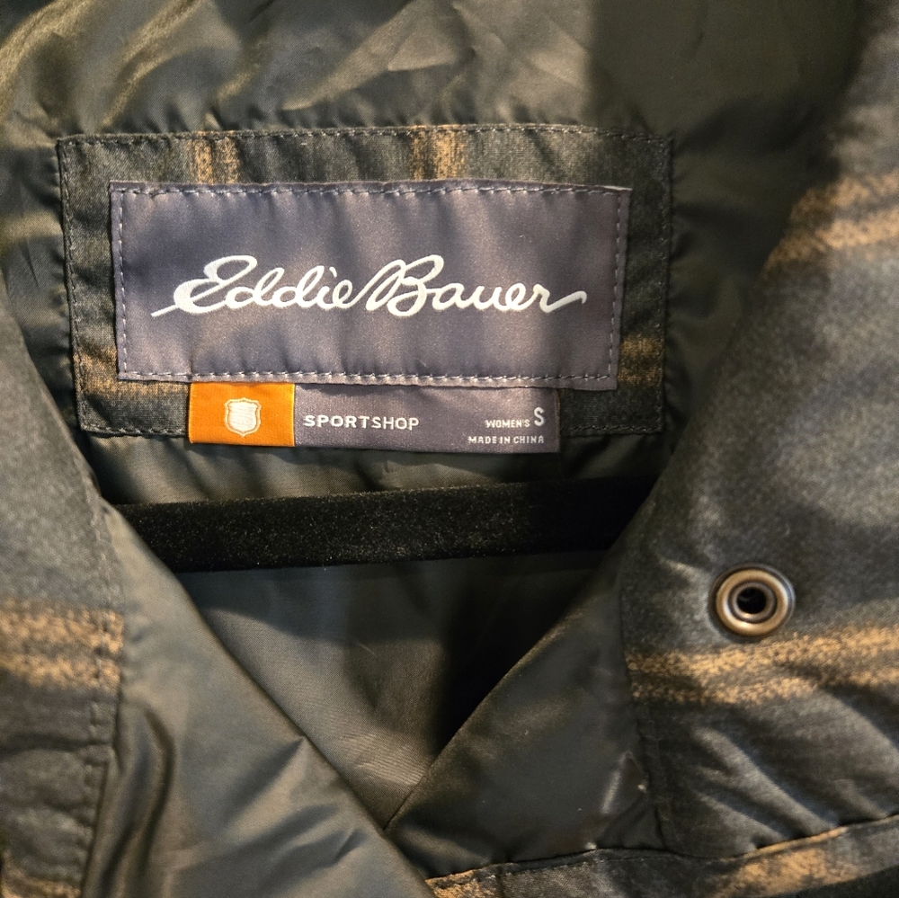 Eddie Bauer Sport Shop Plaid Quilted Jacket. Ladies Size S - Picture 2 of 10